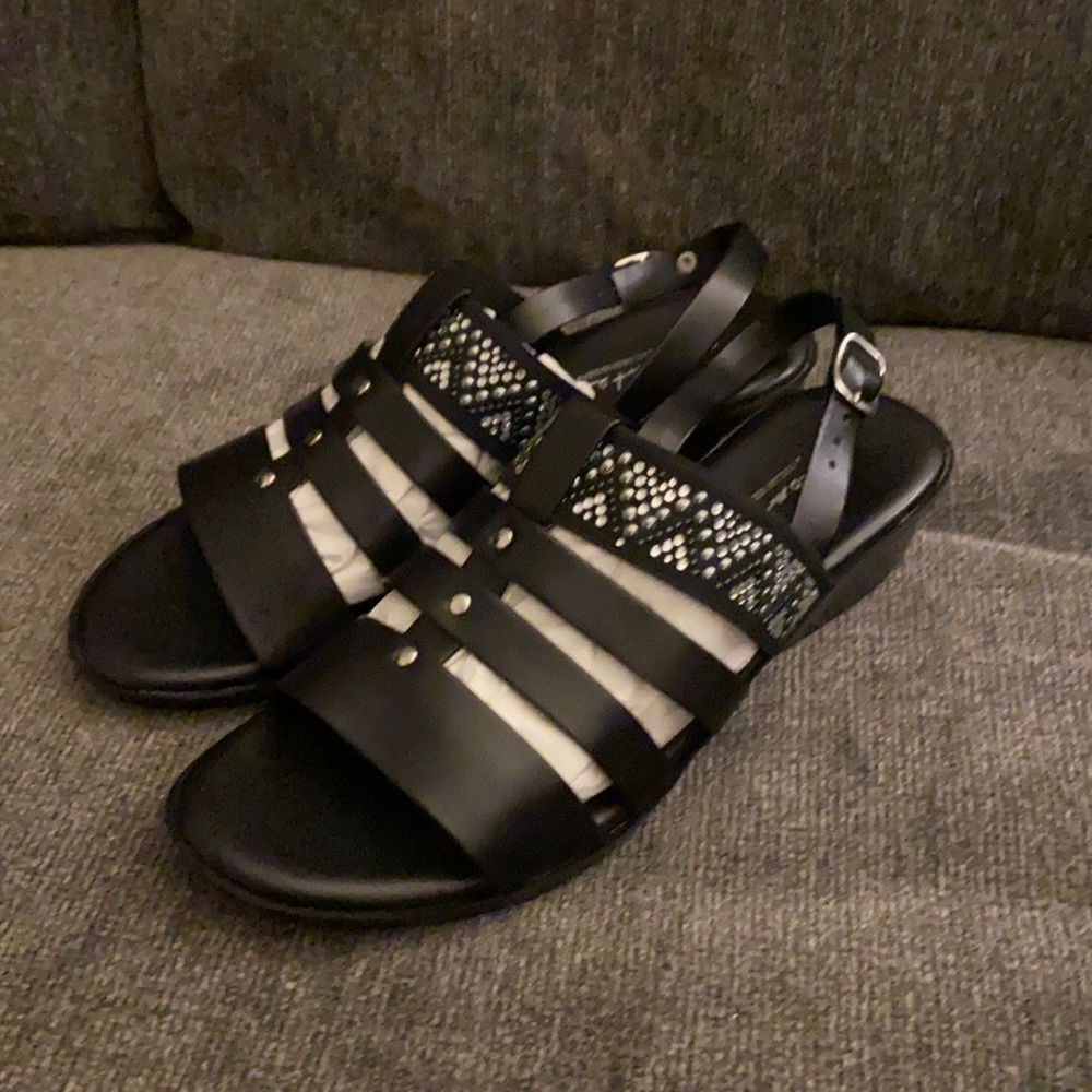 Black sandals